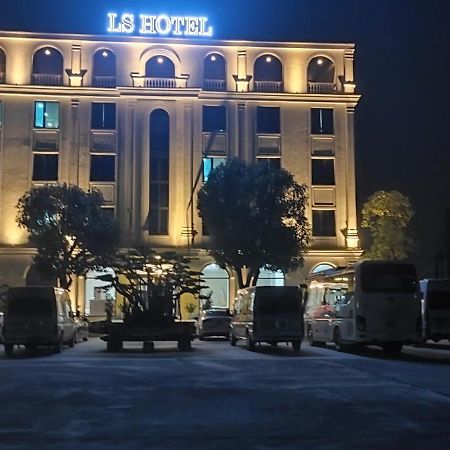 Ls Hotel Phu Ly 외부 사진